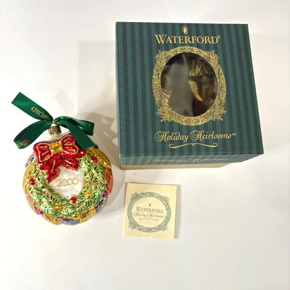 Waterford Holiday Heirlooms 2000 Wreath Glass Ornament Nostalgic Collection Box